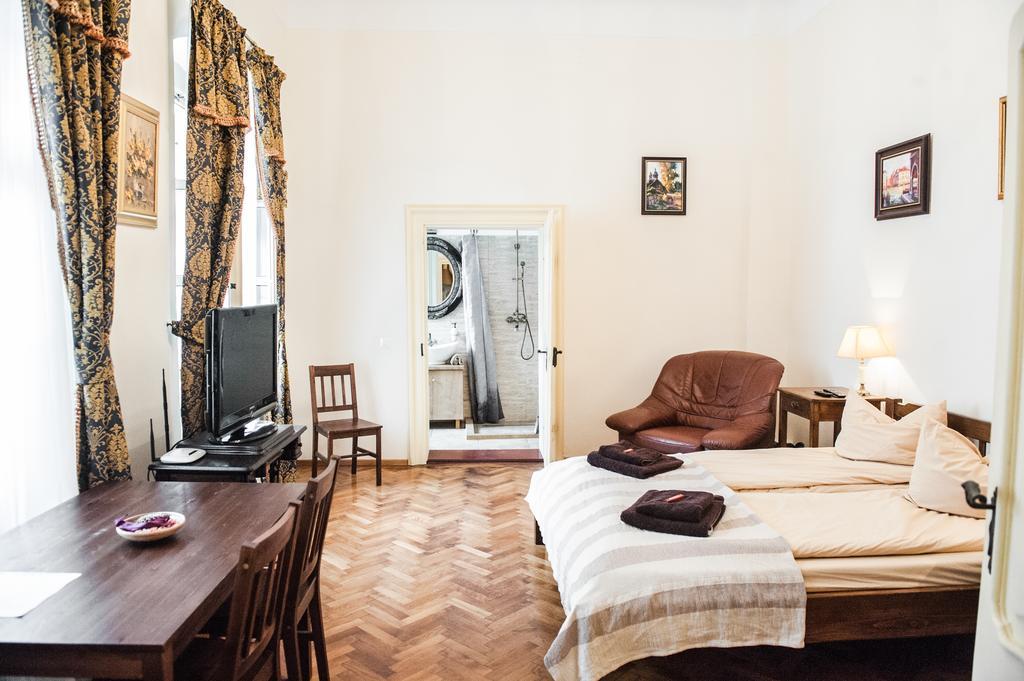 Brukenthal Central Apartments סיביו חדר תמונה